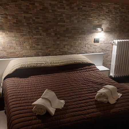 Hotel La Torre Форміджіне Екстер'єр фото